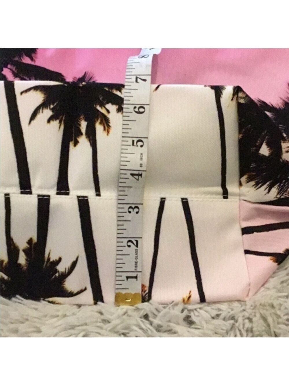 Avon Palm tree tote Magnetic closure no zipper Open concept no pockets - Picture 2 of 10